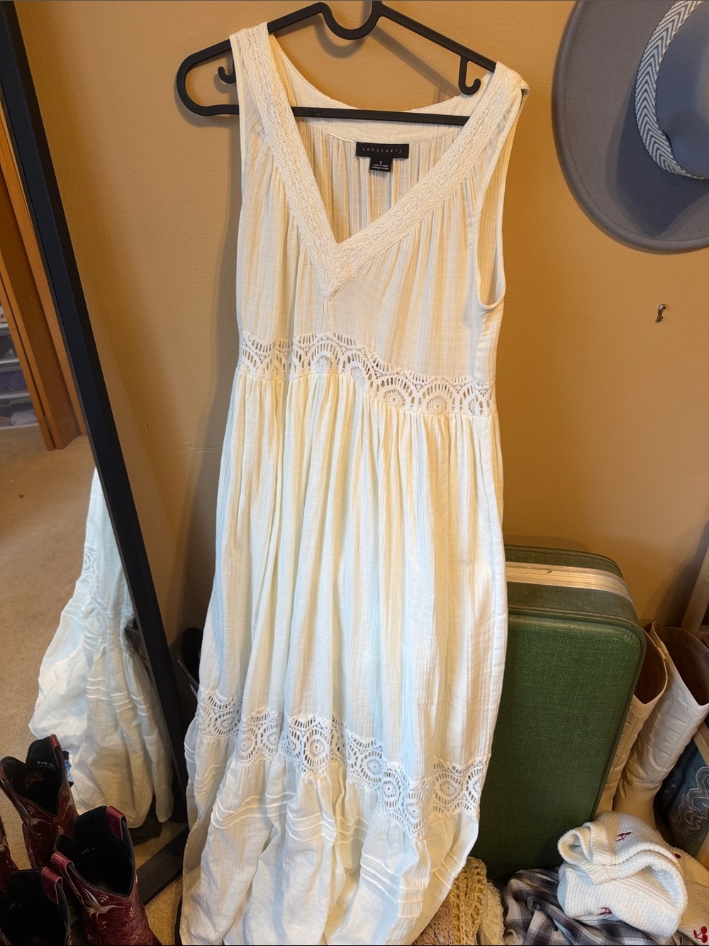 Sanctuary Cream Crochet-Trim Maxi Dress